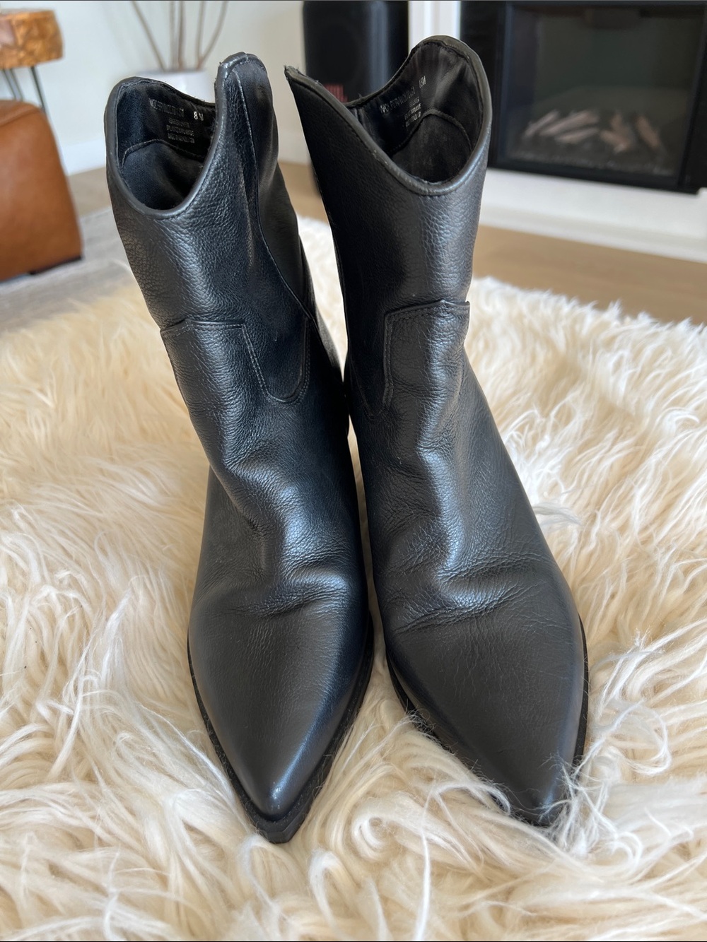 Steve Madden Black Pointed-Toe Leather Ankle Booties